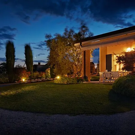Bed & Breakfast Villa Archi B&B 4*